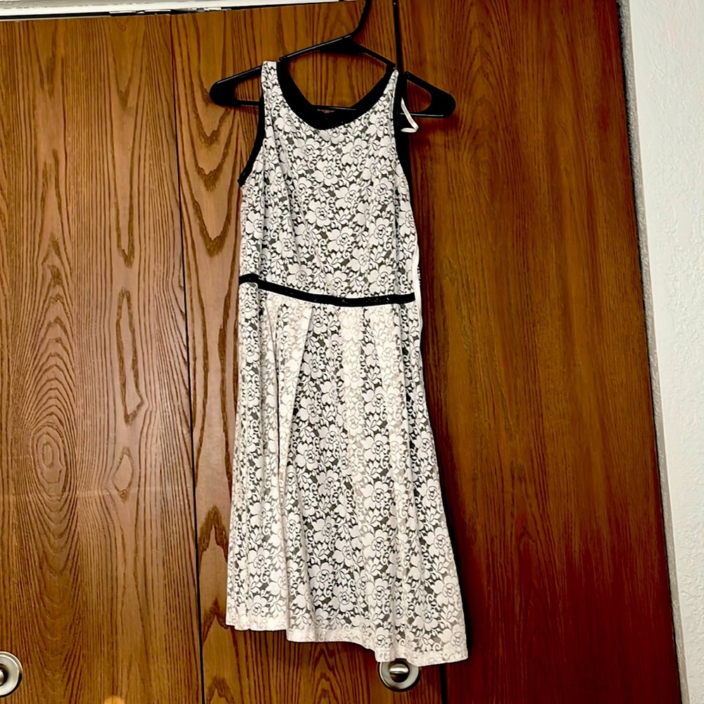 Womens black and white lace dress